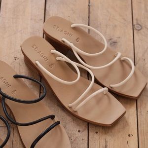 St.Agni Nikko Sandal in Ecru